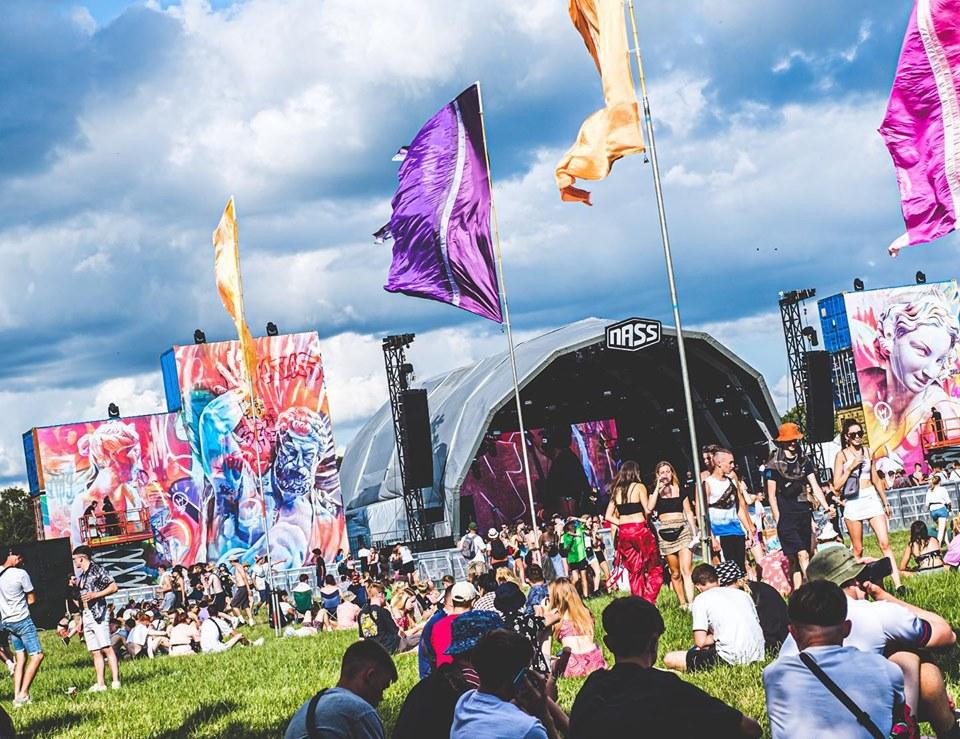 Main Stage Live